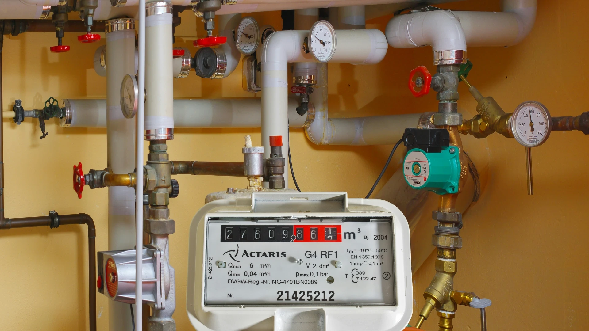 Gastherme modernisieren: Worauf Sie bei Austausch & Einbau achten sollten